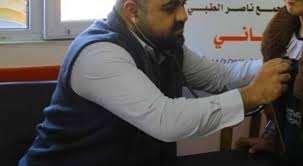 استشهاد الطبيب حمدي النجار.. فصل جديد من مأساة عائلة فلسطينية فقدت 9 أطفال في قصف إسرائيلي